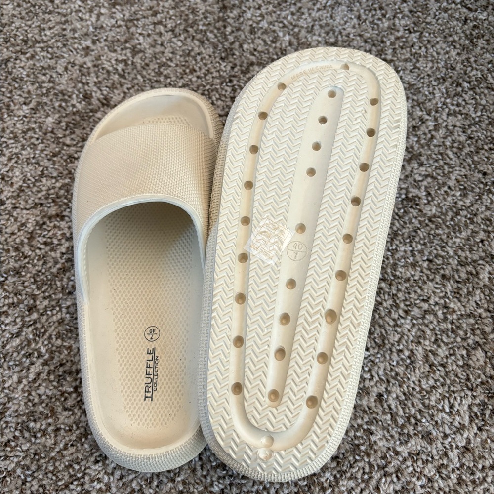 Beige Slides - Picture 2 of 2